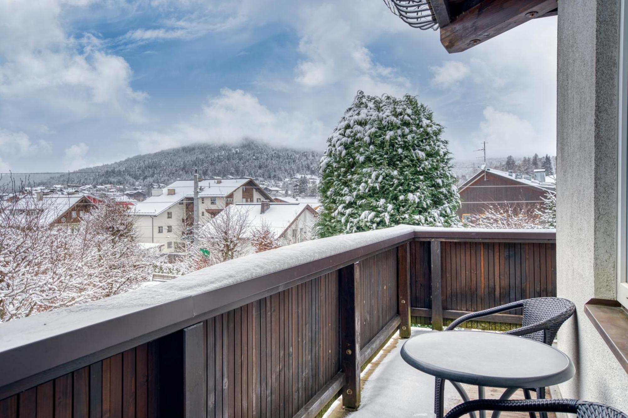 Parkhotel Seefeld 4*